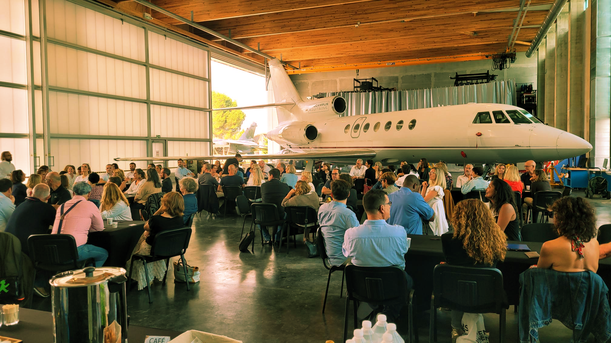 Opération Décollage Printanier : -10% sur votre location de salles près de Bordeaux jusqu'au 10 avril